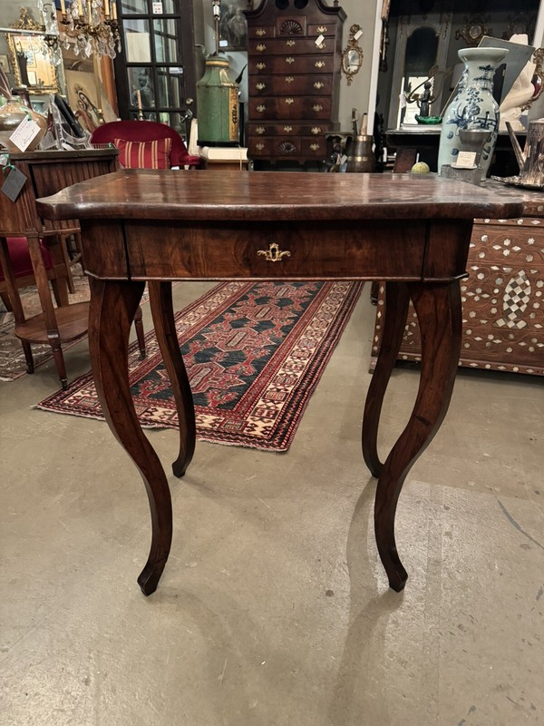 19th Century French Fitted Drawer Mahogany Side Table with Cabriole Legs