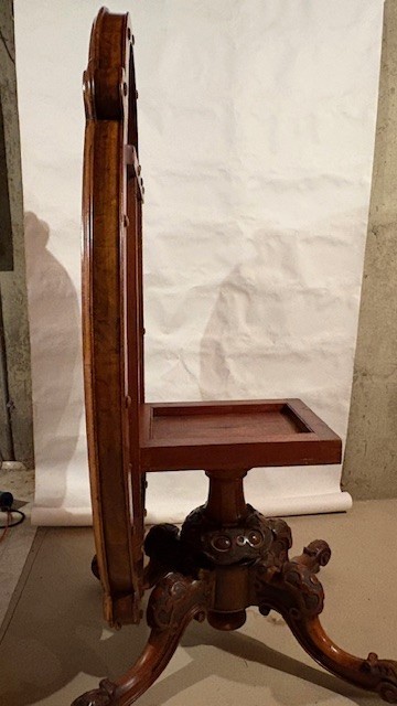 1850 Victorian Solid Burr Walnut Oval Tilt Top Loo Table