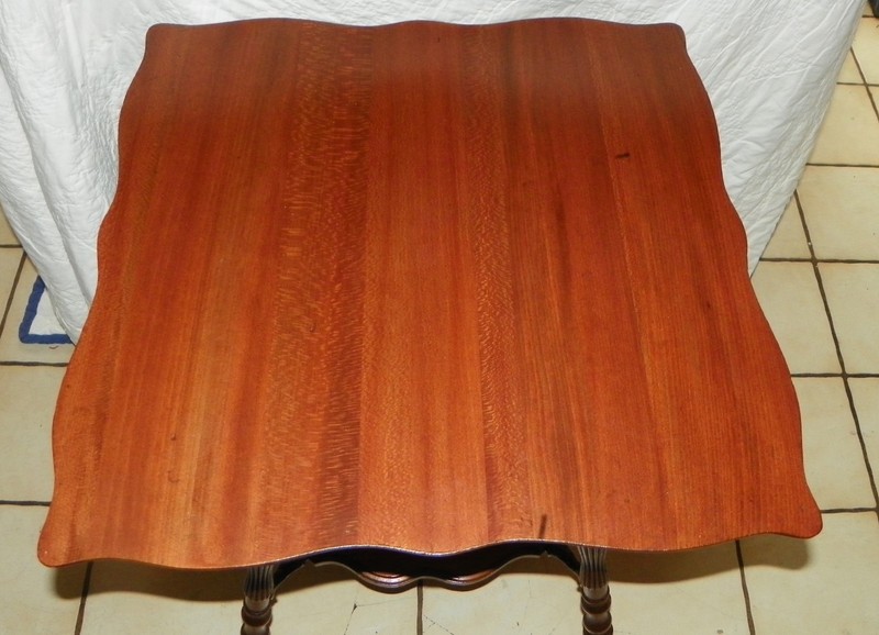 Mahogany Lamp Table / Center Table (T254) gallery