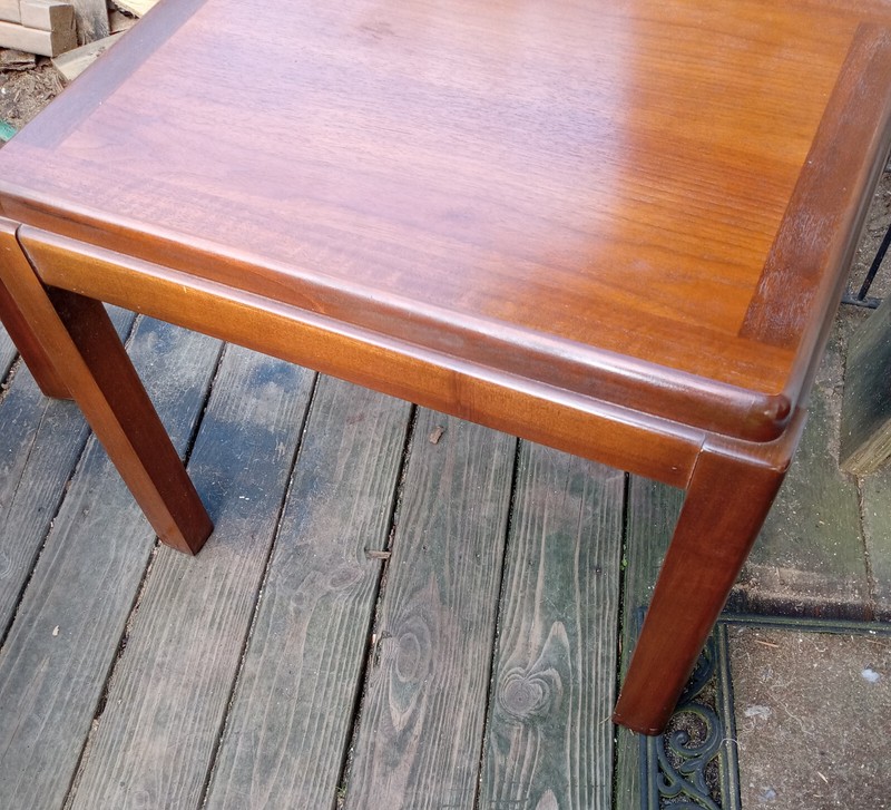 Mid Century Lane Walnut End Table / Side Table (LA49) gallery