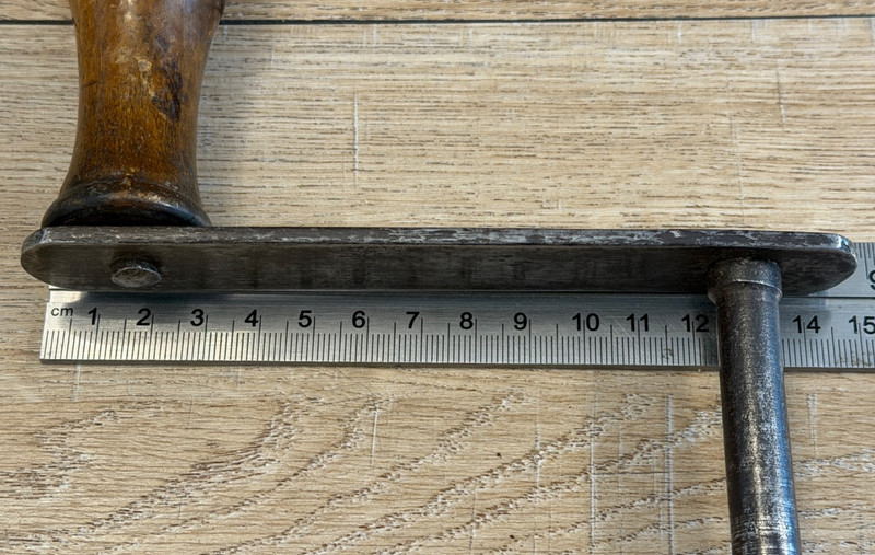 VINTAGE WIND OUT EXTENDING DINING TABLE CRANK HANDLE WINDER gallery