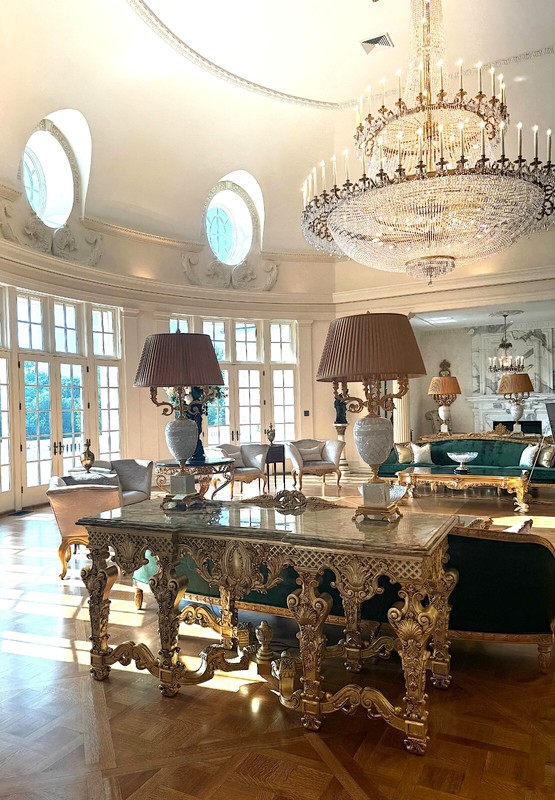 Impressive French Regency Style Onyx Top Giltwood Center Table gallery