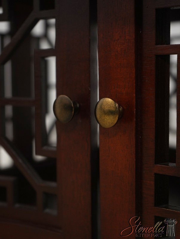 L73042: CRAFTIQUE Mahogany Dropleaf Pembroke Table gallery