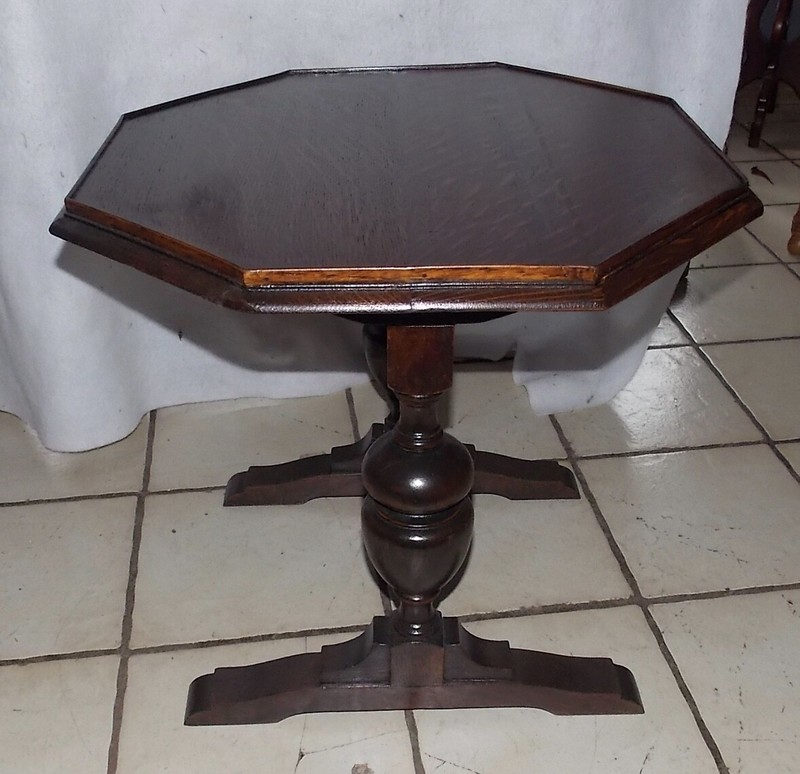 Quartersawn Oak Octagon End Table/ Side Table (ET201) gallery