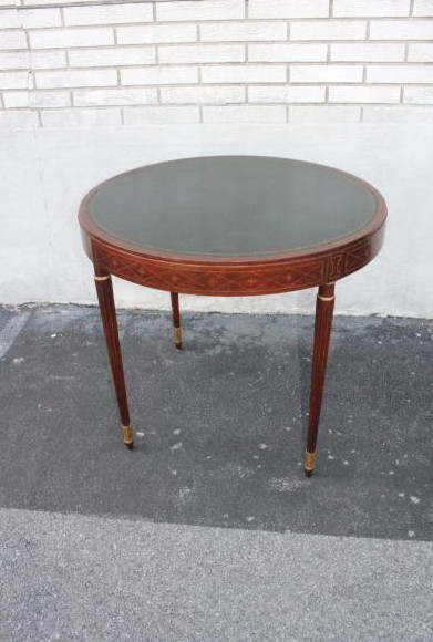 Explore related items Sponsored See all 🐻WOOD inLaid Leather Top VIntage Ant gallery