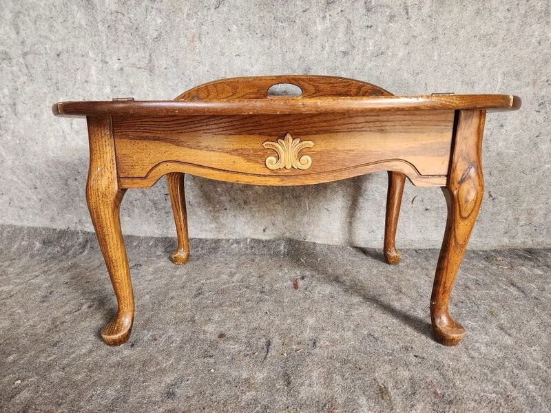 Queen Ann Oak Side Table with Pull Out Slides, Circa 1930’s