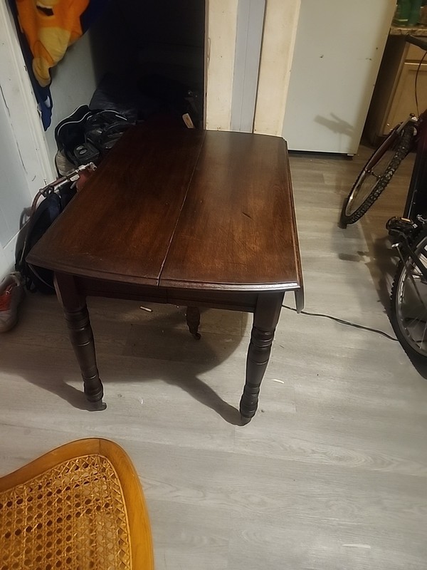 19th Century Dropleaf Table
