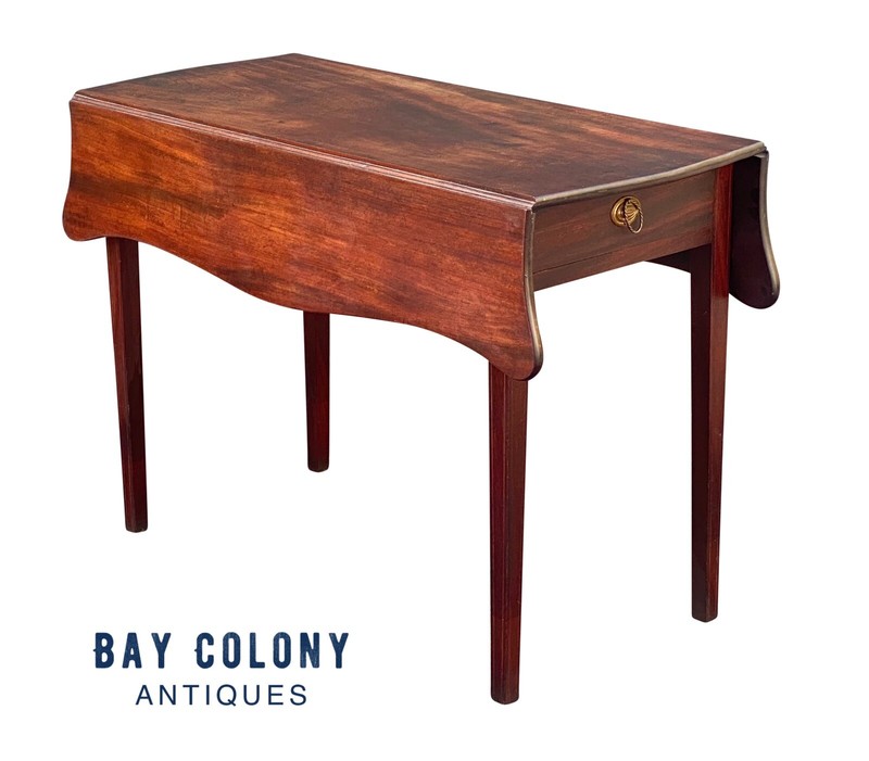 IMPORTANT ANTIQUE HEPPLEWHITE CONNECTICUT CHERRY INLAID DROPLEAF PEMBROKE TABLE