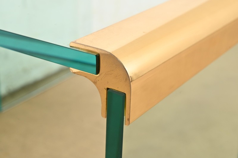 Leon Rosen for Pace Collection Mid-Century Modern Hollywood Regency Side Tables gallery