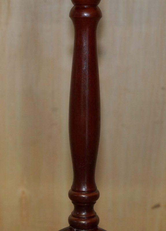 PIE CRUST EDGE HERITAGE GREEN LEATHER GOLD LEAF TRIPOD SIDE END LAMP WINE TABLE gallery