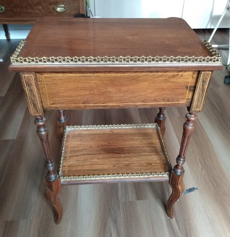 FINE REGENCY (1830) DRAWING ROOM TABLE, ROSEWOOD & MAHOGANY w ORIGINAL BRASS gallery