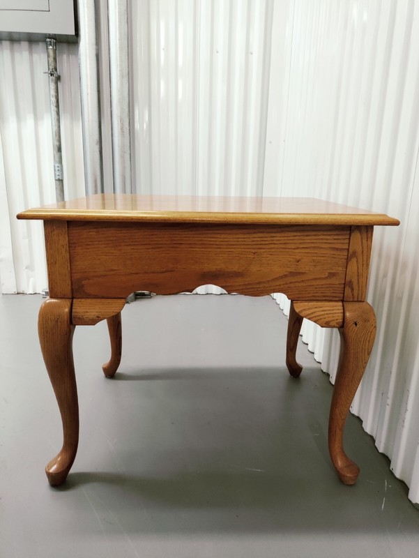 Broyhill Furniture Rustic Country Style Pecan 22" Accent End Table,;23.25 High, gallery