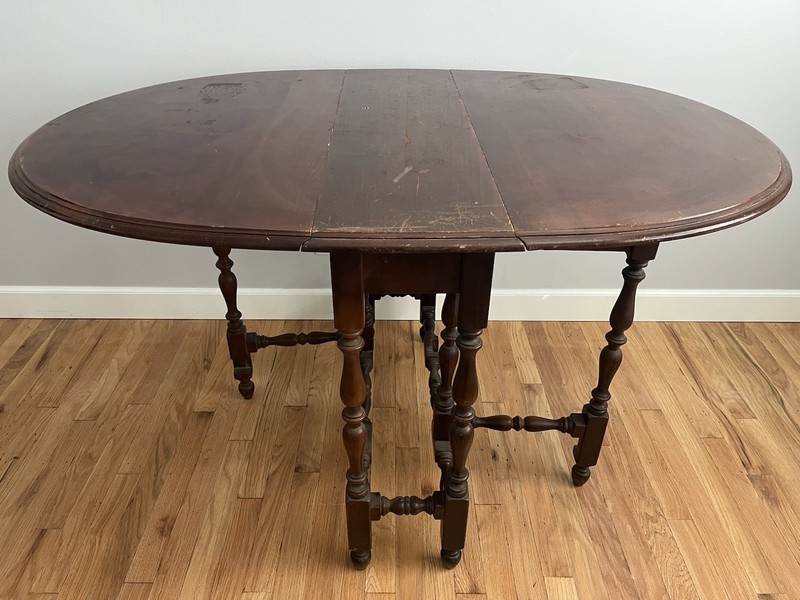 Antique William & Mary Solid Wood Gateleg Drop Leaf Folding Table- Read Details