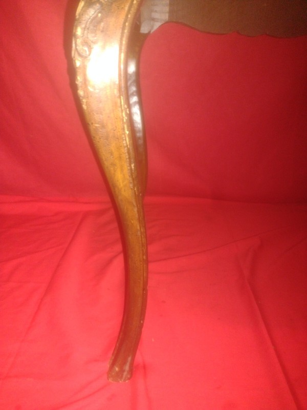 Vintage Brown Carved Legs End Table. gallery