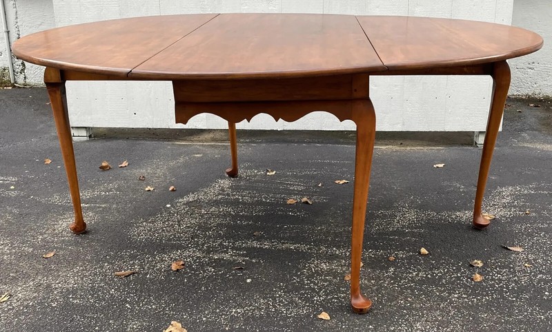 Eldred Wheeler Cherry Oval Queen Anne Style Drop Leaf Dining Table gallery