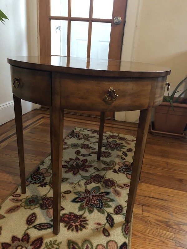 STICKLEY INTERNATIONAL LTD COFFEE/ACCENT TABLE gallery
