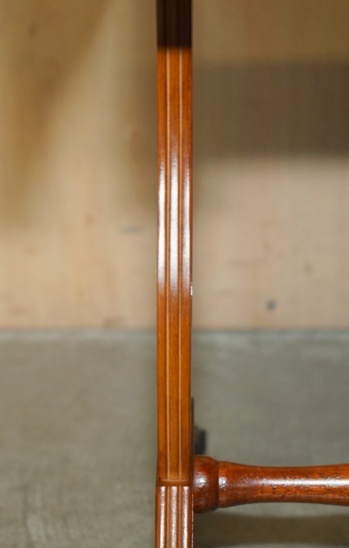 LOVELY VINTAGE OXBLOOD LEATHER EXTENDING SIDE TABLE WITH GOLD LEAF INLAY gallery