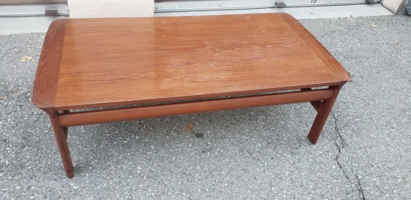 Teak Mid Century Modern Coffee Table Danish (behind the chair not included)