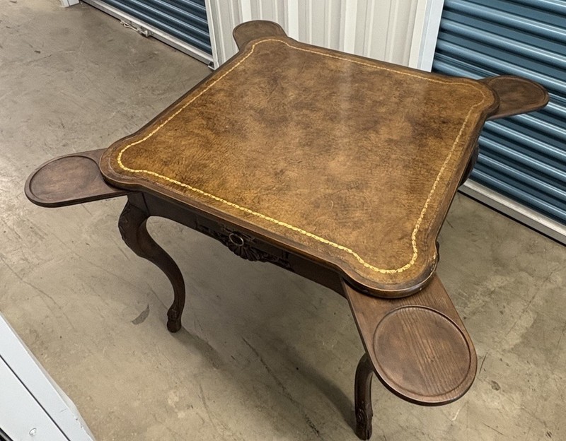 Vintage BAKER Furniture Collector’s Edition Square Leather Top Game Table 32″