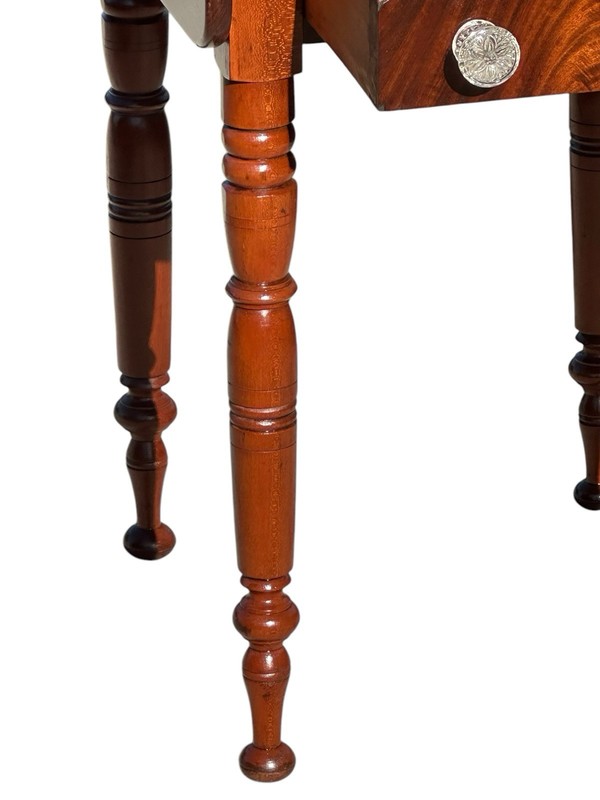 ANTIQUE SHERATON VERMONT MAHOGANY DROPLEAF WORK TABLE WITH SANDWICH GLASS PULLS gallery