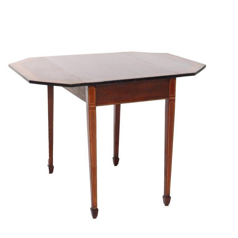 Antique Pembroke Style Banded & Inlaid Mahogany Drop Leaf Table c1920 gallery