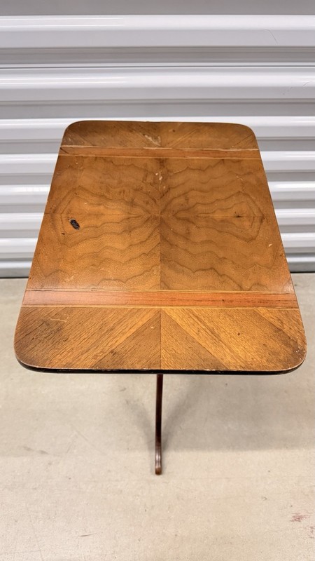 ANTIQUE CASTLEWOOD TILT-TOP MAHOGANY WOOD TABLE AS IS gallery