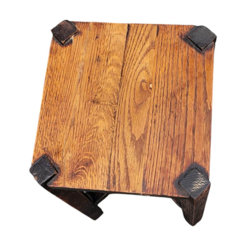 Early 20th C Arts & Crafts Mission Tiger Oak Side Table – Square Top gallery