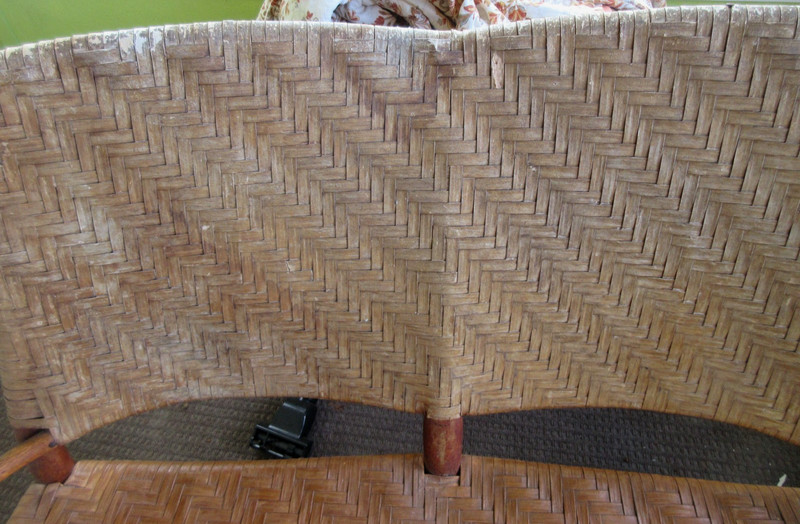 RARE ANTIQUE MARTINSVILLE OLD HICKORY CHAIR COMPANY SETTEE CAT. # 106 C. 1915 gallery