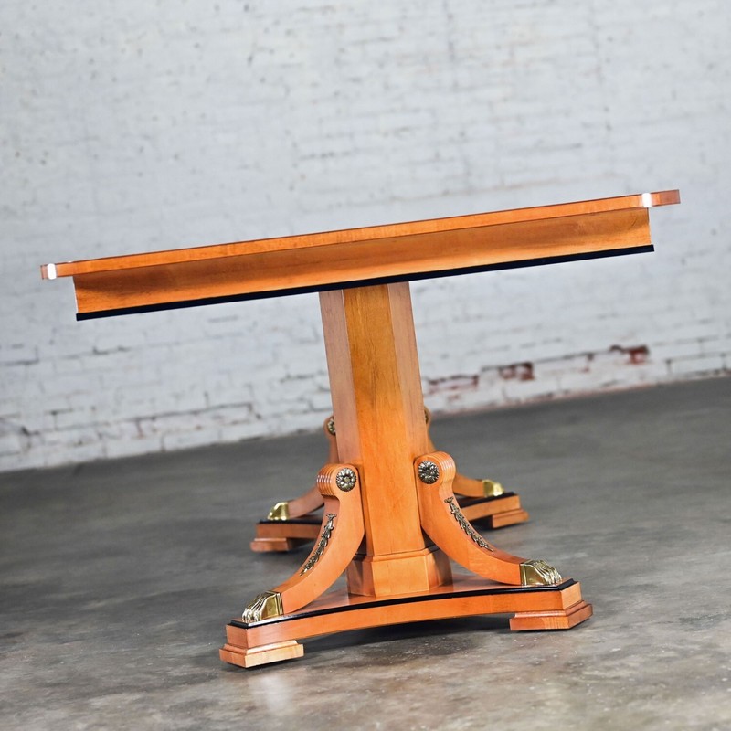 Neoclassic Biedermeier Style Thomasville Grand Classics Extension Dining Table gallery