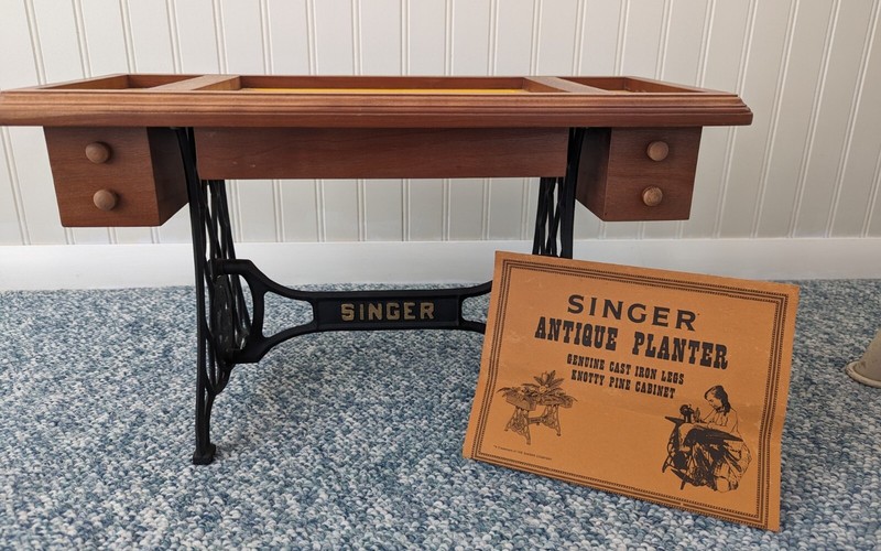 SINGER Antique Planter – Unique & Rare! – Cast Iron Legs & Knotty Pine Cabinet