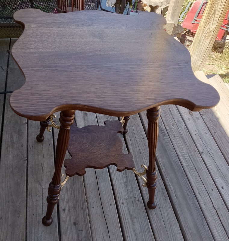 Carved Quartersawn Oak Oval Parlor Table Center Table (PRT28) gallery