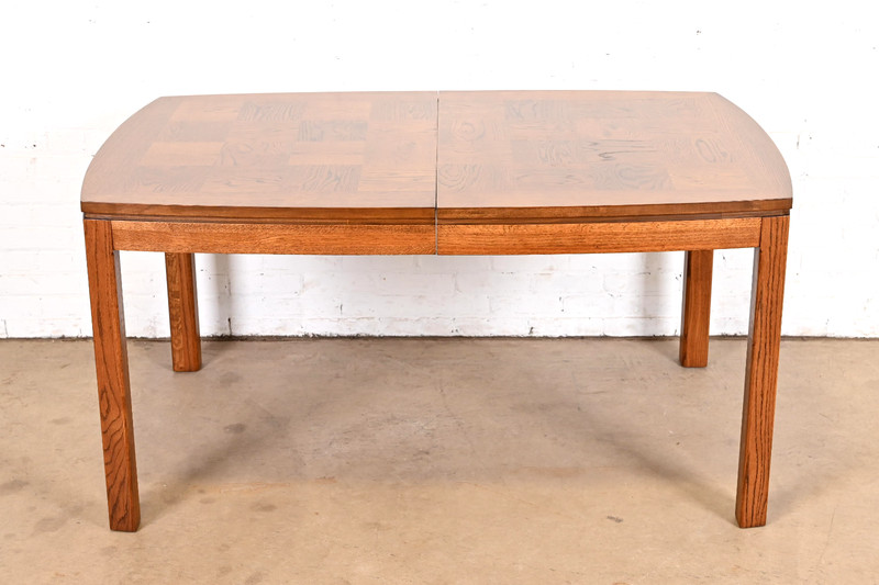 Thomasville Mid-Century Modern Extension Dining Table, Newly Refinished gallery
