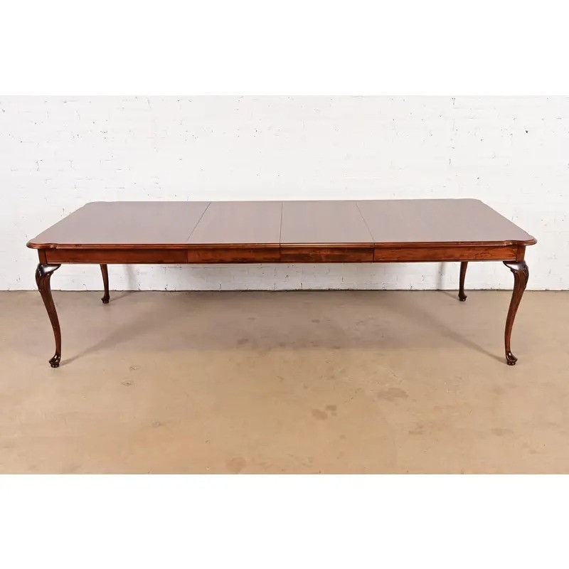 Ethan Allen Queen Anne Cherry Wood Extension Dining Table, Newly Refinished gallery