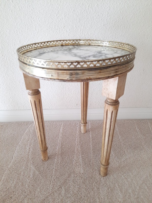 Vintage Gold Metal Hearts Marble Wood Side Table **LOCAL PICKUP SAN DIEGO ONLY**
