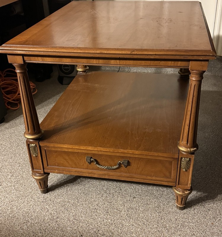 Henredon End Table 22x26 light stain shown in pic on bottom shelf, great overall