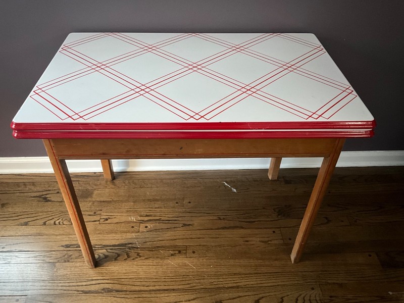 Antique 1930s–40s Red & White Porcelain Enamel Kitchen Table w/ Leaves