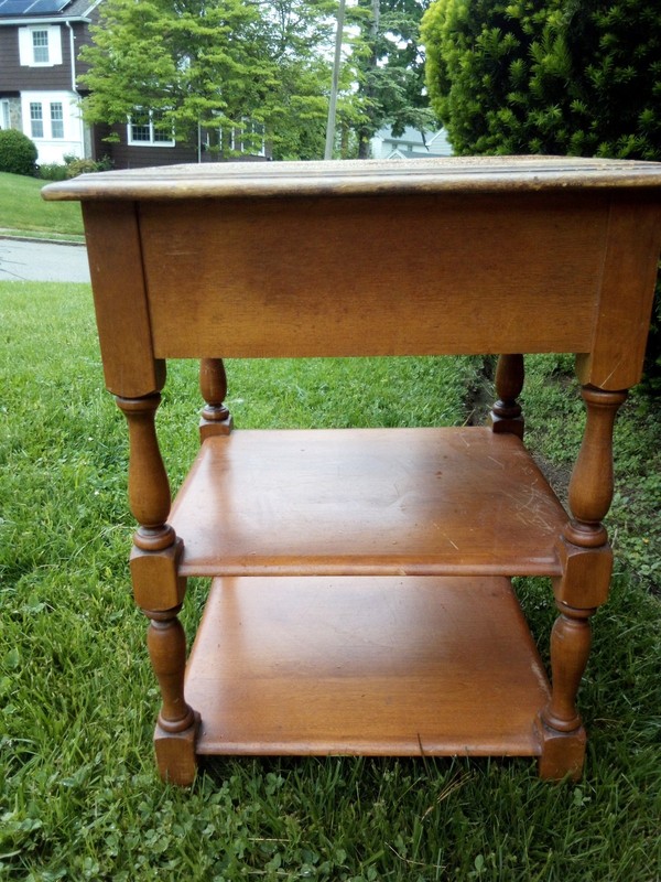 Tiered End Table / Side Table Vintage gallery