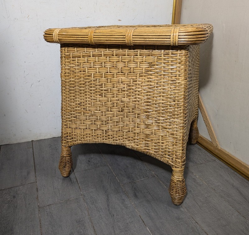 Vintage 1980s Boho Chic Coastal Wicker Rattan Square Side End Table gallery