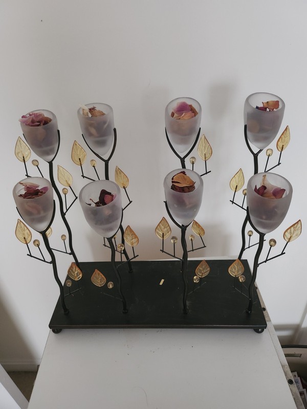 Black Wrought Iron Decor for Table — Tulip Design