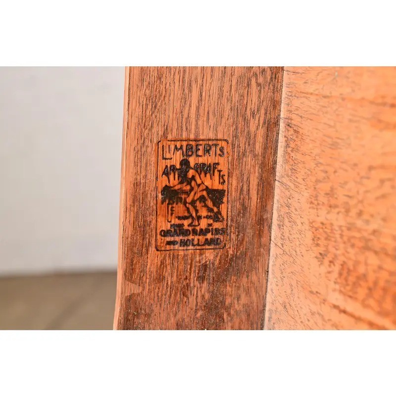 Limbert Antique Mission Oak Arts & Crafts Desk or Library Table, Circa 1910 gallery