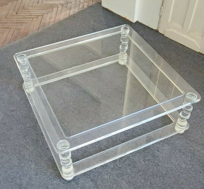 Coffee table in Lucite structure and glass by the French house Maison Romeo gallery