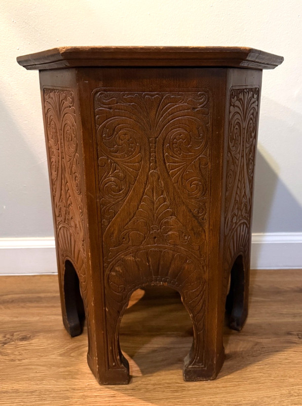 🌿 Vintage / Antique Hand Carved Wood Plant Stand Side Table Hexagon Boho Decor
