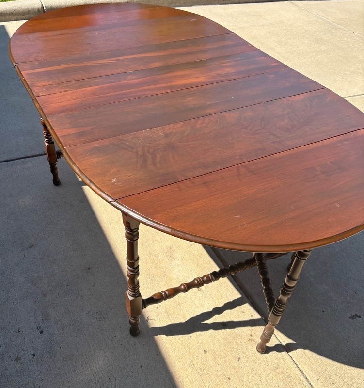 Antique Oval Dropleaf Gate Leg Table with Three 8”leaves gallery