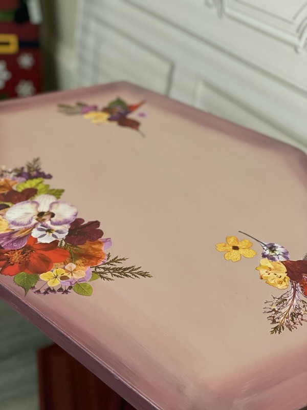 Heirloom Quality MCM Accent Table gallery