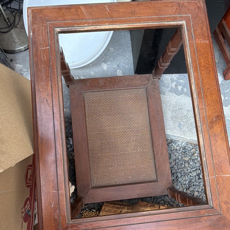 Vintage w/ cane Rectangle Coffee Table 27 x 17 x 20 w/glass insert-not shown