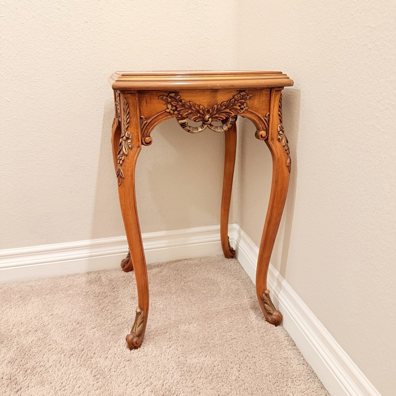 Vintage Italian Rococo Carved Wood Accent Table Made In Italy Louis XVStyle gallery