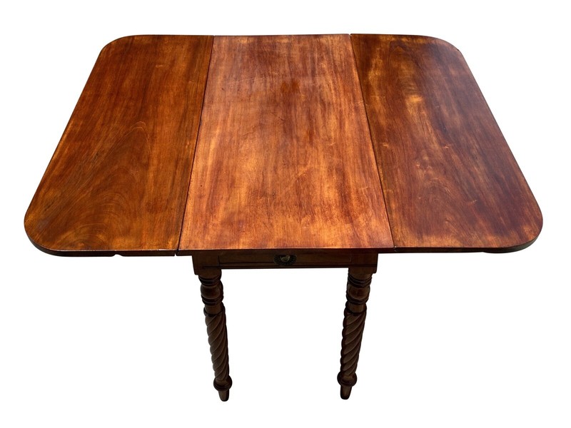Antique Sheraton Mahogany Drop Leaf Dining Table with Rope Carved Legs gallery