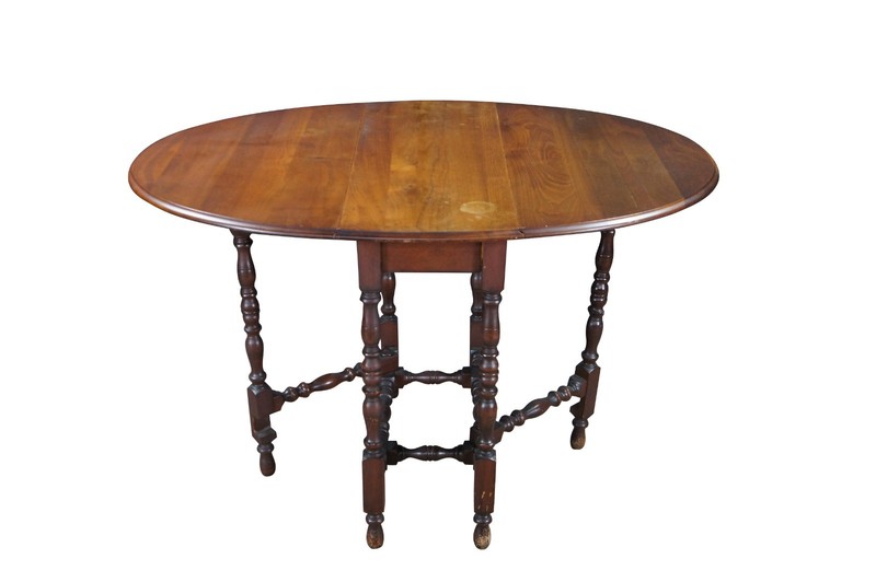 Antique William & Mary Style Oak Oval Drop Leaf Gateleg Side Table