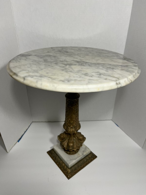 HOLLYWOOD REGENCY Italian Marble Table Brass Dolphin Base 16.5″