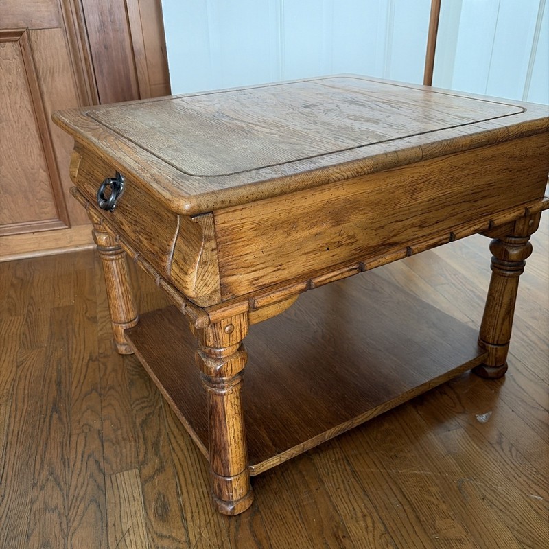 Vintage Oak Square End Side Table w Single Drawer 23w x 27d x 21h PU GA